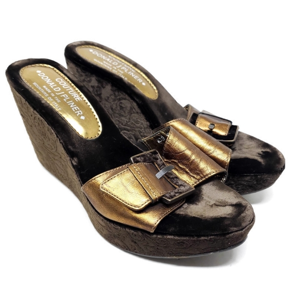 Donald J. Pliner Shoes - FINAL MARKDOWN Donald Pliner Sogno Brown Velvet Platform Sandals